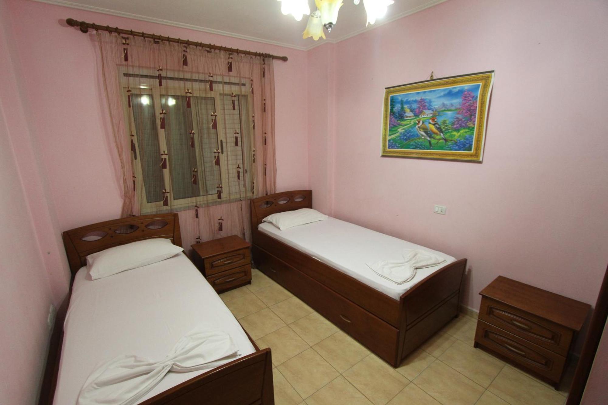 Espana Aparthotel Shkallnur Room photo