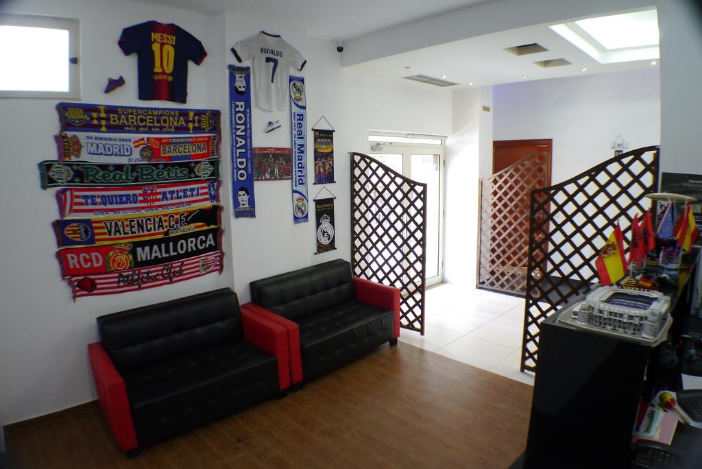 Espana Aparthotel Shkallnur Exterior photo